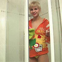 sweet teen girl gets off in shower