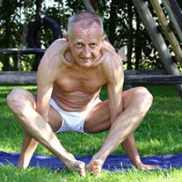 Old man working out before fucking a young pussy