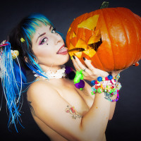 Cute Spooky Raver Babe Lum Pumpkin Carving